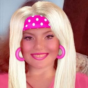 Meet your Posher, Leanne